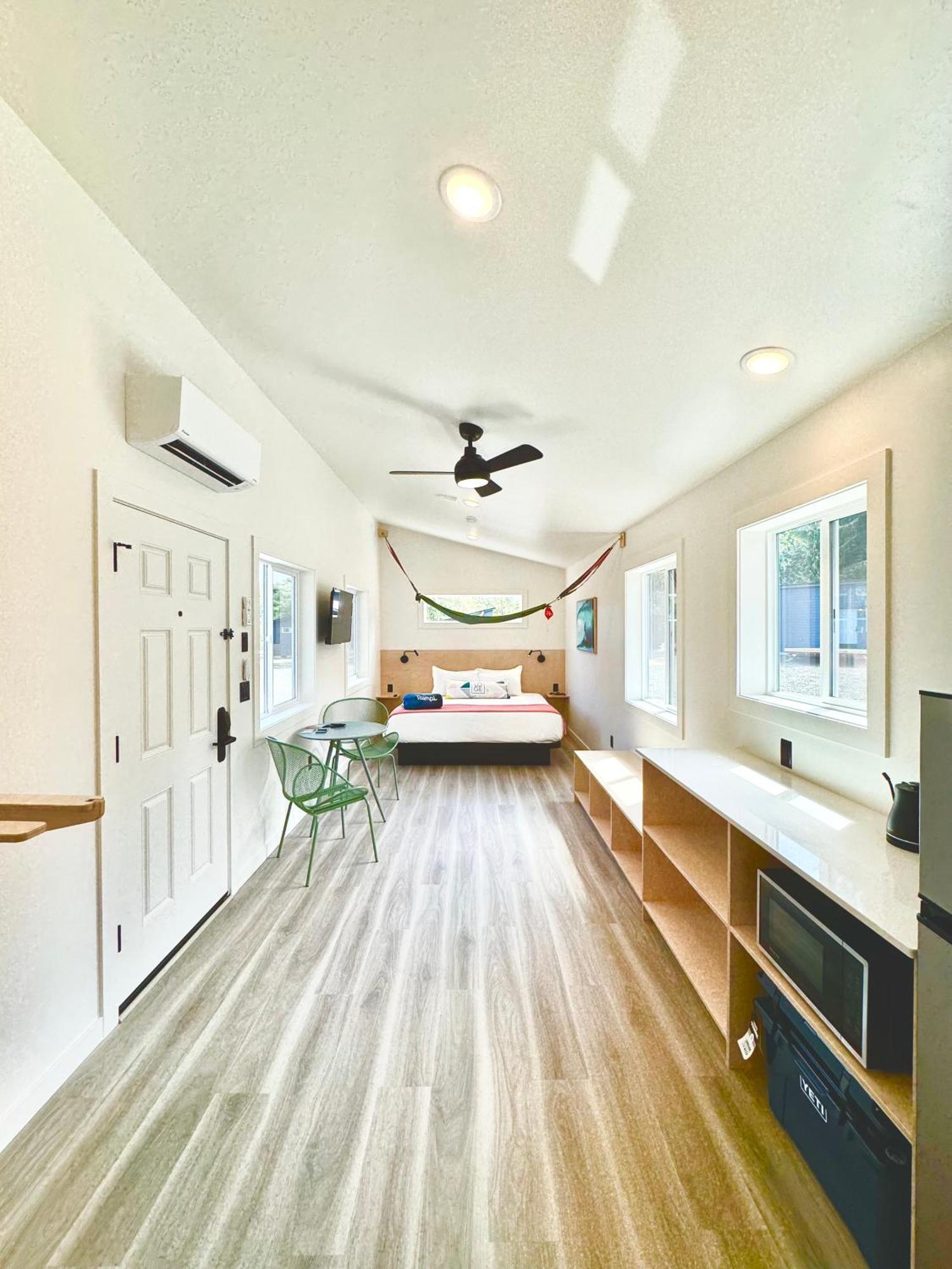 Loge Westport Villa Екстериор снимка
