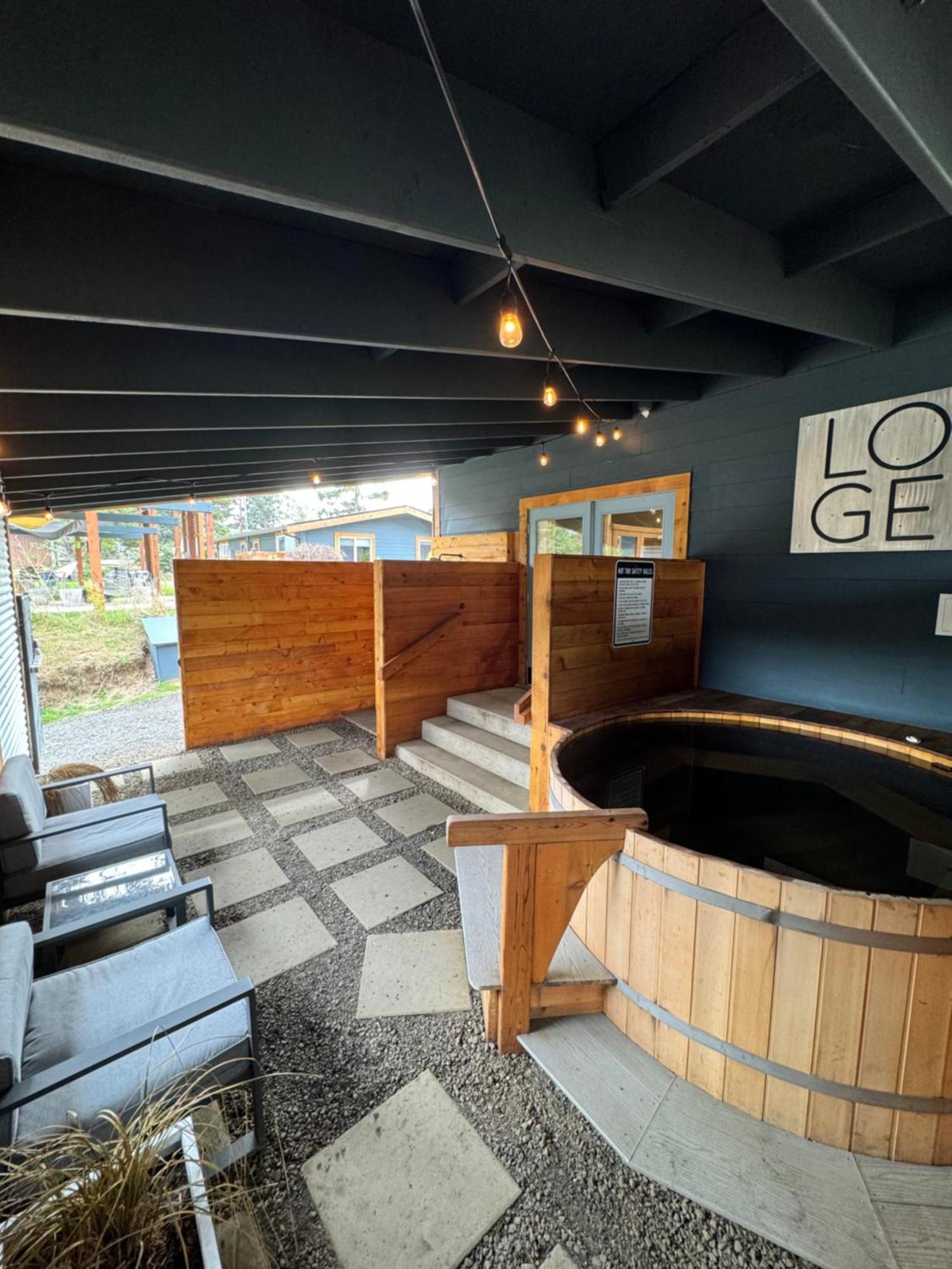 Loge Westport Villa Екстериор снимка